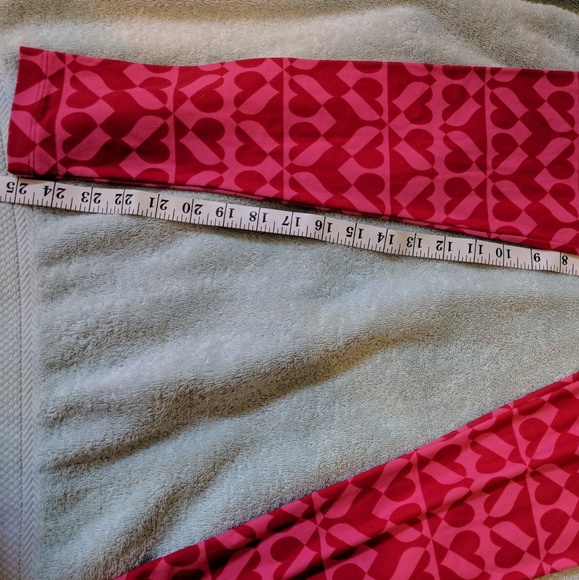 NWOT LULAROE HEART ONE SIZE LEGGINGS.Bou - Picture 7 of 7